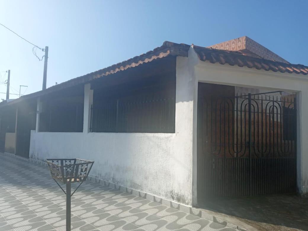 Casa Para Temporada Na Praia Grande Aprox 100 Mts Da Praia Villa ภายนอก รูปภาพ